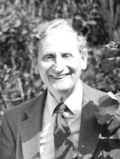 <b>Peter Nicholls</b> was born in Epsom in 1922. The youngest son of Herbert <b>Ernest</b> <b>...</b> - 2010-03-tr